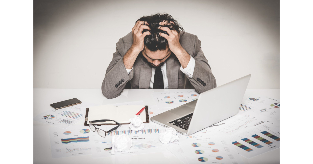 Why Small Businesses Lose Out When They Don’t Reply: The Cost Of Missed Connections